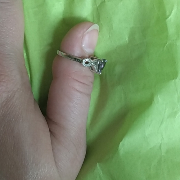 Sterling silver amethyst and white sapphire ring size 7 & FREE matching pendant - Picture 4 of 6